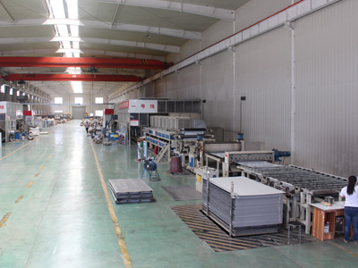 �X�ܰ���X�ΰ�ą^(q��)�e��